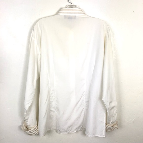Classiques Entier White Button Down Shirt | Size L - Picture 7 of 7